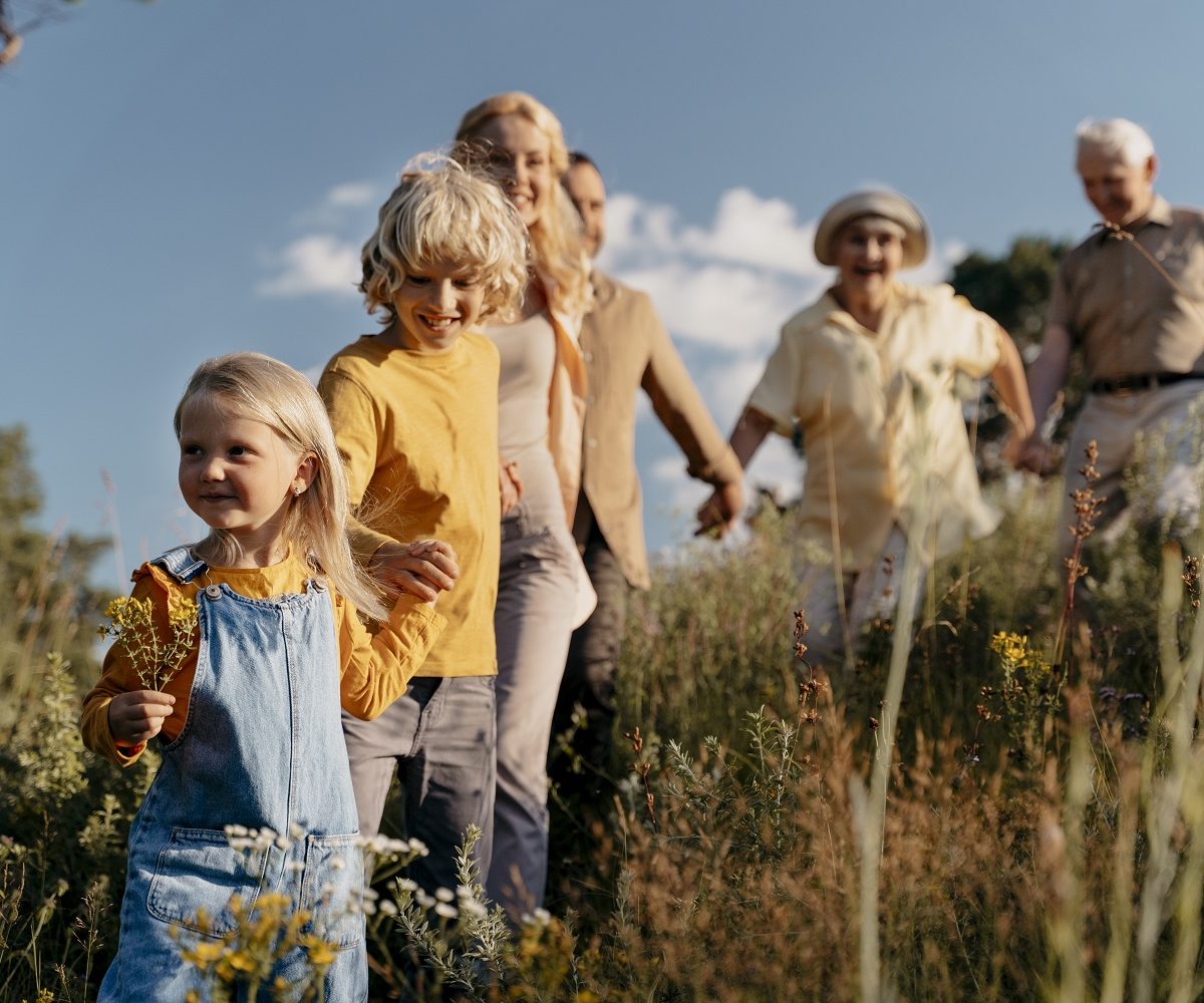 medium-shot-happy-family-nature